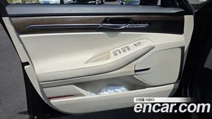 Genesis G90, 2020 — миниатюра 14