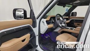 Land Rover Defender, 2025 — миниатюра 10
