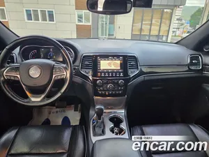 Jeep Cherokee, 2021 — миниатюра 9