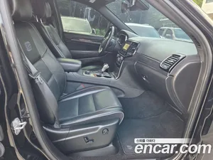 Jeep Cherokee, 2021 — миниатюра 15