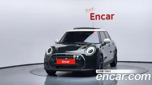 Mini Cooper, 2022 — миниатюра 3