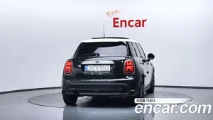 Mini Cooper, 2022 — миниатюра 4