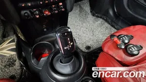 Mini Cooper, 2022 — миниатюра 12