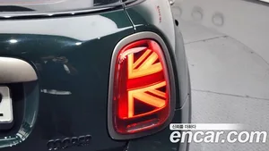 Mini Cooper, 2022 — миниатюра 9