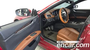 Maserati Ghibli, 2018 — миниатюра 10
