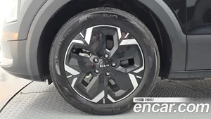 Kia Niro, 2022 — миниатюра 5