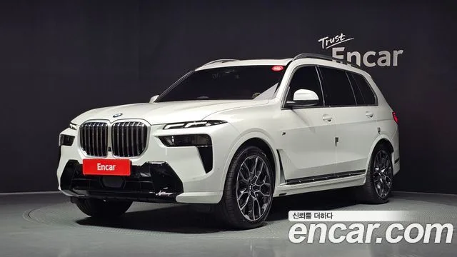 BMW X7, 2025 — фото автомобиля из Кореи
