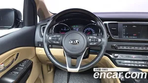 Kia Carnival, 2018 — миниатюра 14