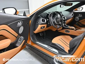 Astonmartin Vantage, 2023 — миниатюра 11