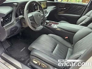 Lexus LS, 2022 — миниатюра 7
