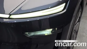 Tesla Model Y, 2025 — миниатюра 8