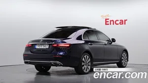 Mercedes-Benz E-Class, 2023 — миниатюра 2