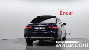 Mercedes-Benz E-Class, 2023 — миниатюра 4