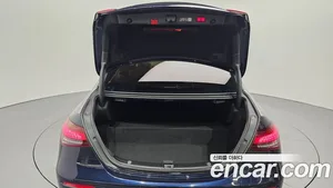 Mercedes-Benz E-Class, 2023 — миниатюра 32