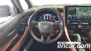 Toyota Alphard, 2024 — миниатюра 19