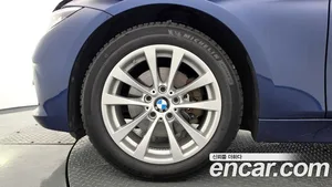 BMW 3-Series, 2017 — миниатюра 5