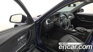 BMW 3-Series, 2017 — миниатюра 10