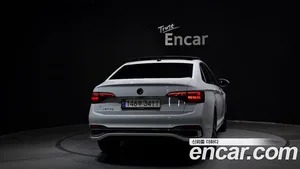 Volkswagen Jetta, 2022 — миниатюра 4