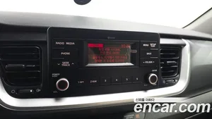 Kia Stonic, 2018 — миниатюра 19