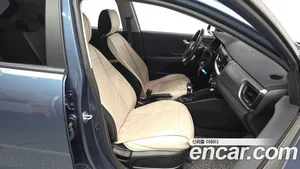 Kia Stonic, 2018 — миниатюра 15