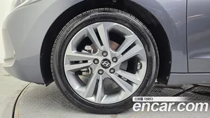 Hyundai Avante, 2017 — миниатюра 5