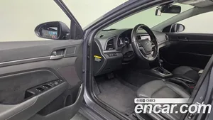 Hyundai Avante, 2017 — миниатюра 13
