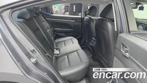 Hyundai Avante, 2017 — миниатюра 16