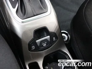 Jeep Renegade, 2022 — миниатюра 11