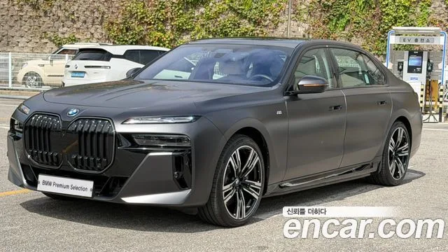 BMW i7, 2024 — фото автомобиля из Кореи