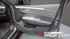 Renault SM6, 2018 — миниатюра 14