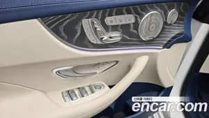 Mercedes-Benz E-Class, 2023 — миниатюра 22