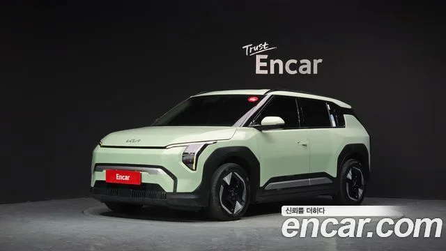 Kia EV3, 2025 — фото автомобиля из Кореи