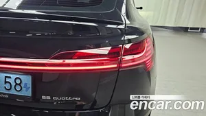 Audi e-tron, 2021 — миниатюра 8