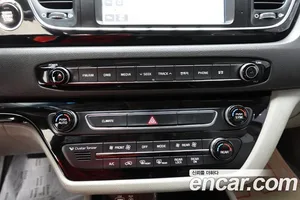 Kia Carnival, 2017 — миниатюра 16