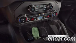 Ford Bronco, 2024 — миниатюра 23
