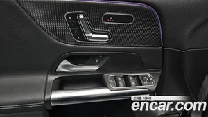 Mercedes-Benz GLA-Class, 2021 — миниатюра 23