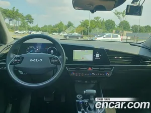 Kia Niro, 2023 — миниатюра 10