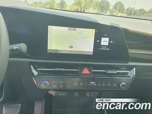 Kia Niro, 2023 — миниатюра 15