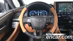 Toyota Alphard, 2025 — миниатюра 19