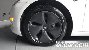 Tesla Model 3, 2020 — миниатюра 5
