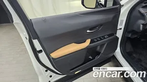 Lexus UX, 2023 — миниатюра 13