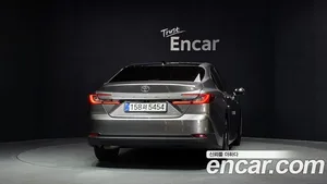 Toyota Camry, 2025 — миниатюра 4