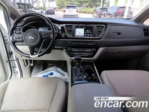 Kia Carnival, 2018 — миниатюра 8