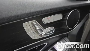 Mercedes-Benz C-Class, 2019 — миниатюра 24