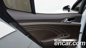 Kia Stinger, 2021 — миниатюра 15