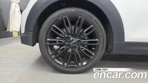 Mini Cooper Convertible, 2024 — миниатюра 5