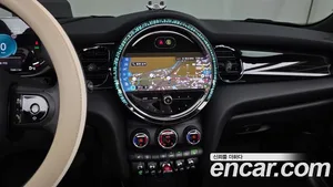 Mini Cooper Convertible, 2024 — миниатюра 14
