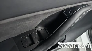Tesla Model Y, 2021 — миниатюра 36