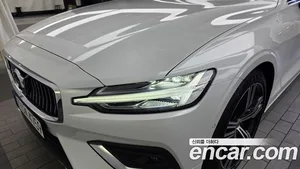 Volvo S60, 2021 — миниатюра 8