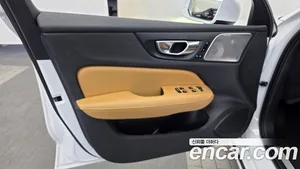 Volvo S60, 2021 — миниатюра 14